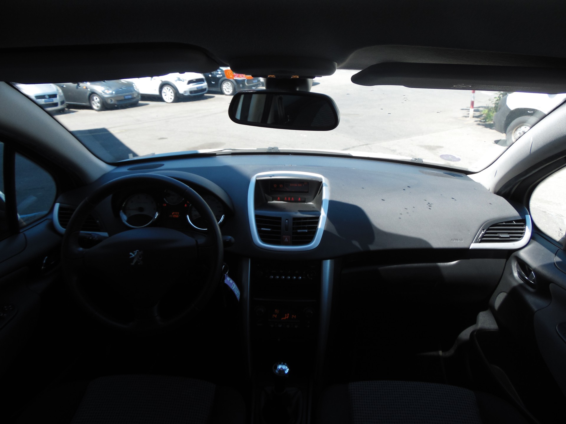 PEUGEOT 207 1.6 16V Trendy Clim-image-5