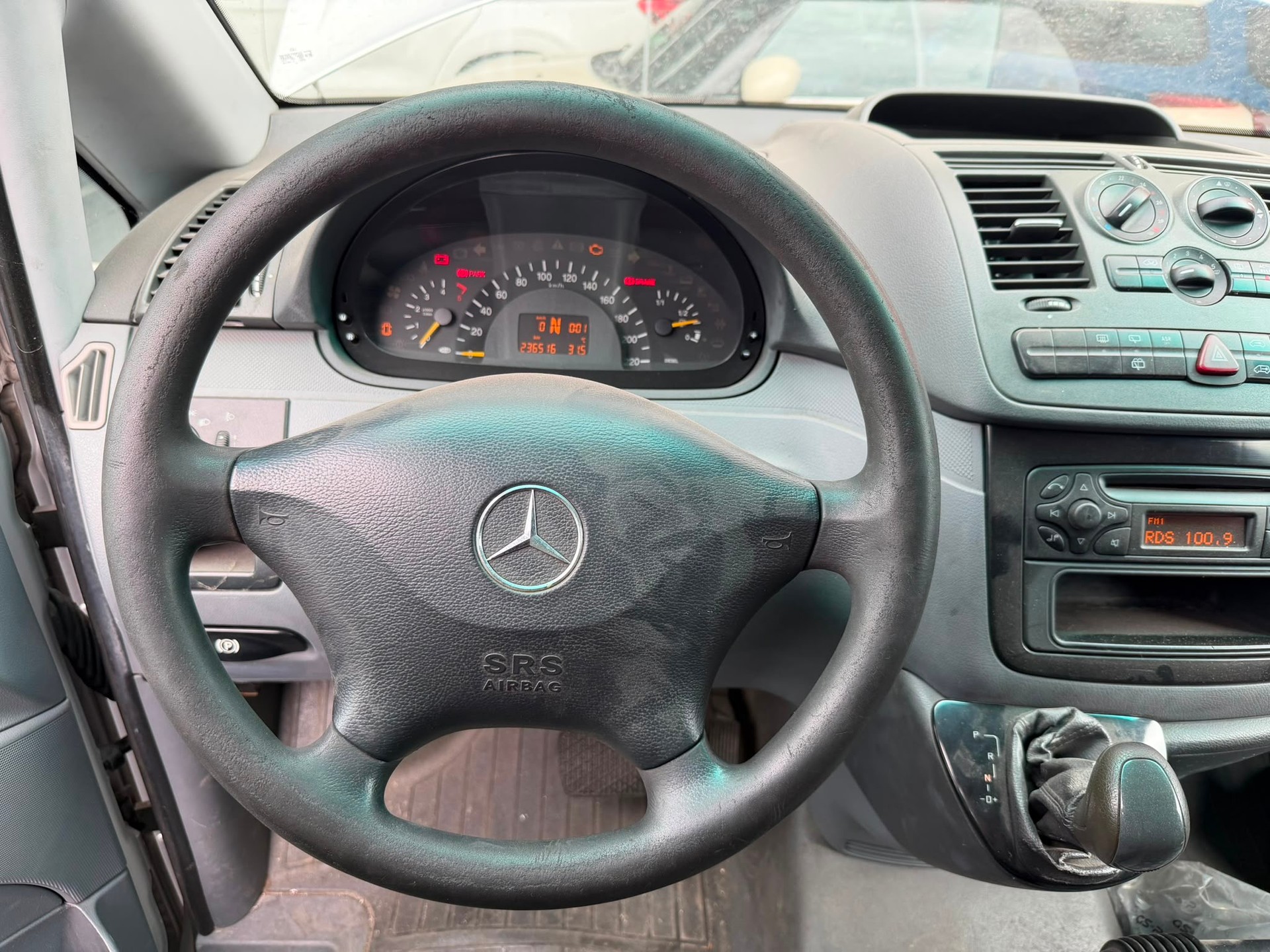 MERCEDES-BENZ Vito 115 CDI EL 4x4-image-8