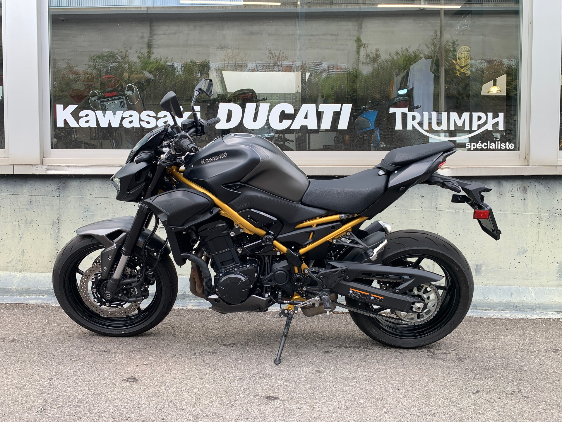 KAWASAKI Z 900 (70kW)-image-1