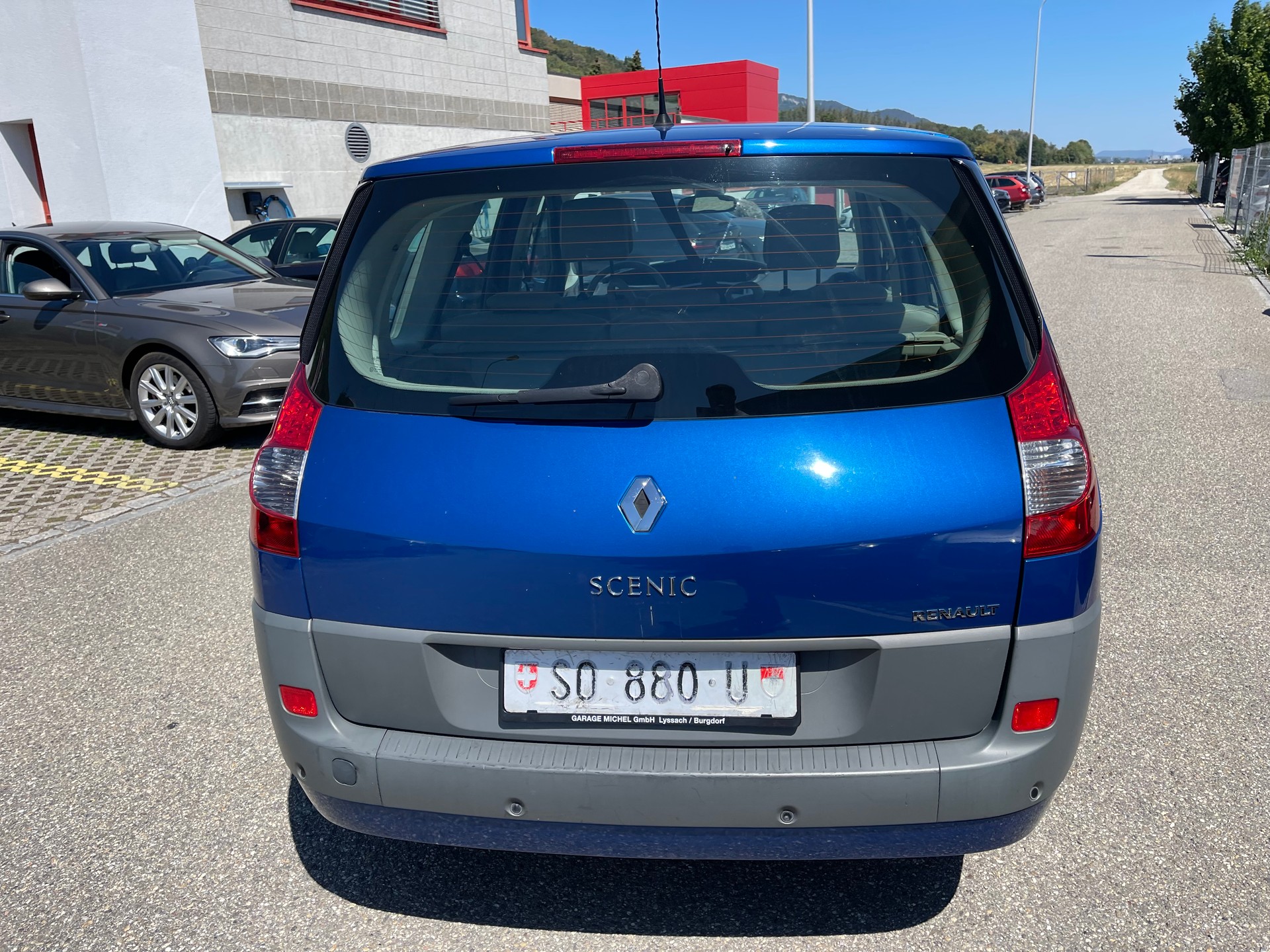 RENAULT Grand Scénic 2.0 16V Expression-image-4