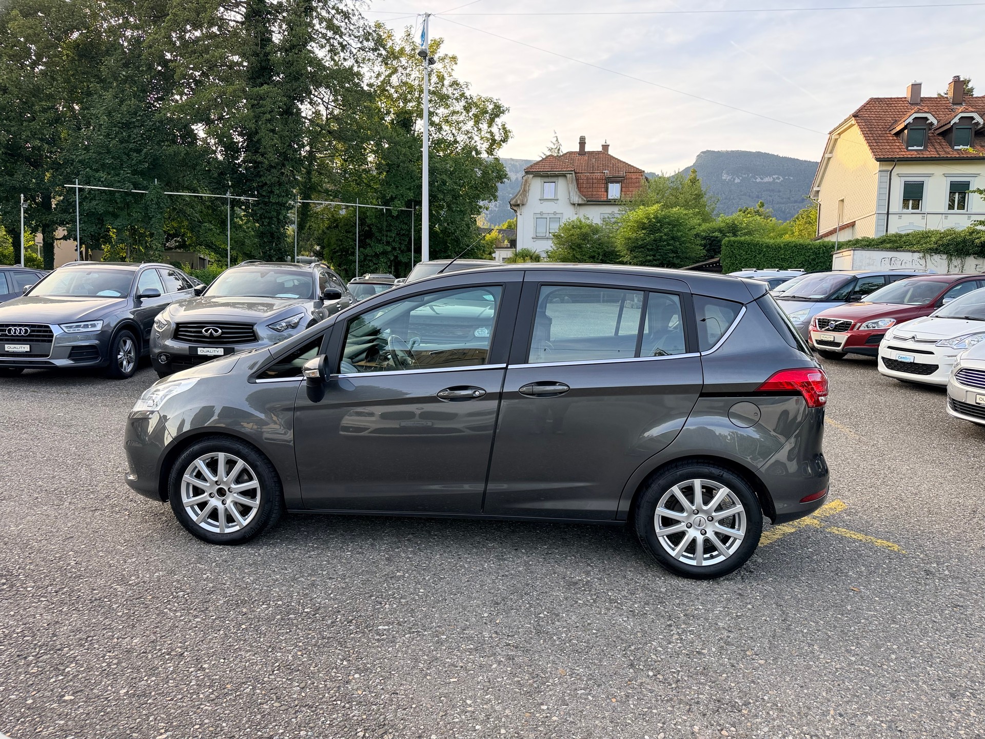 FORD B-Max 1.0 SCTi Titanium-image-4