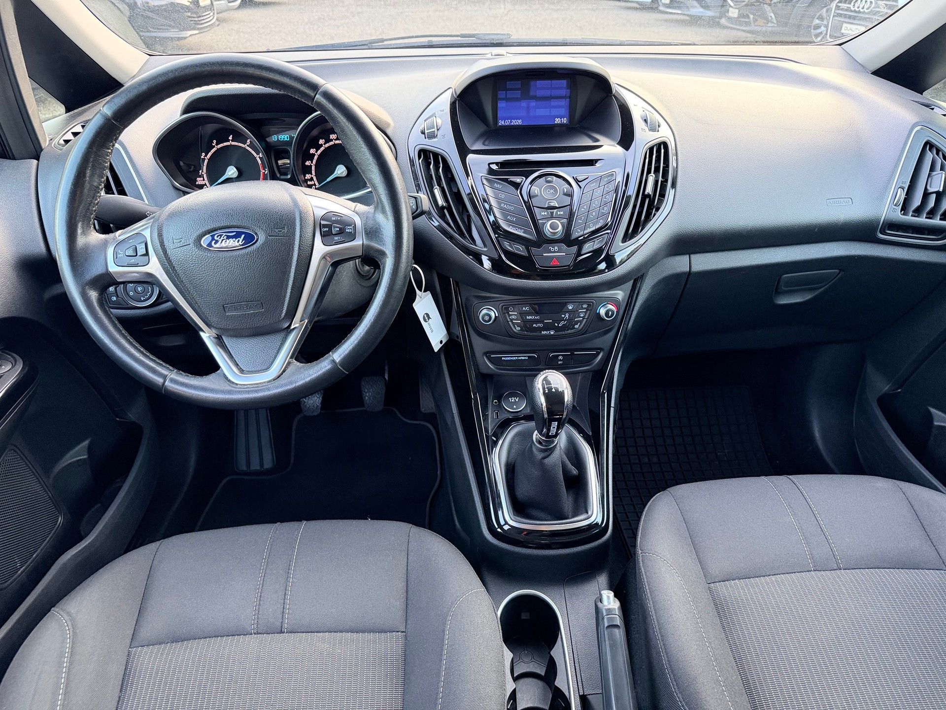 FORD B-Max 1.0 SCTi Titanium-image-14