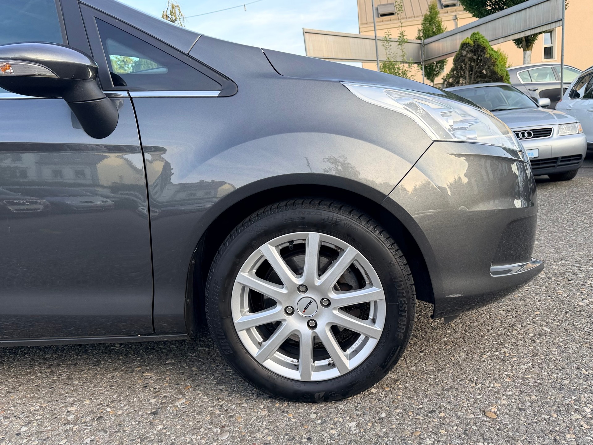 FORD B-Max 1.0 SCTi Titanium-image-13