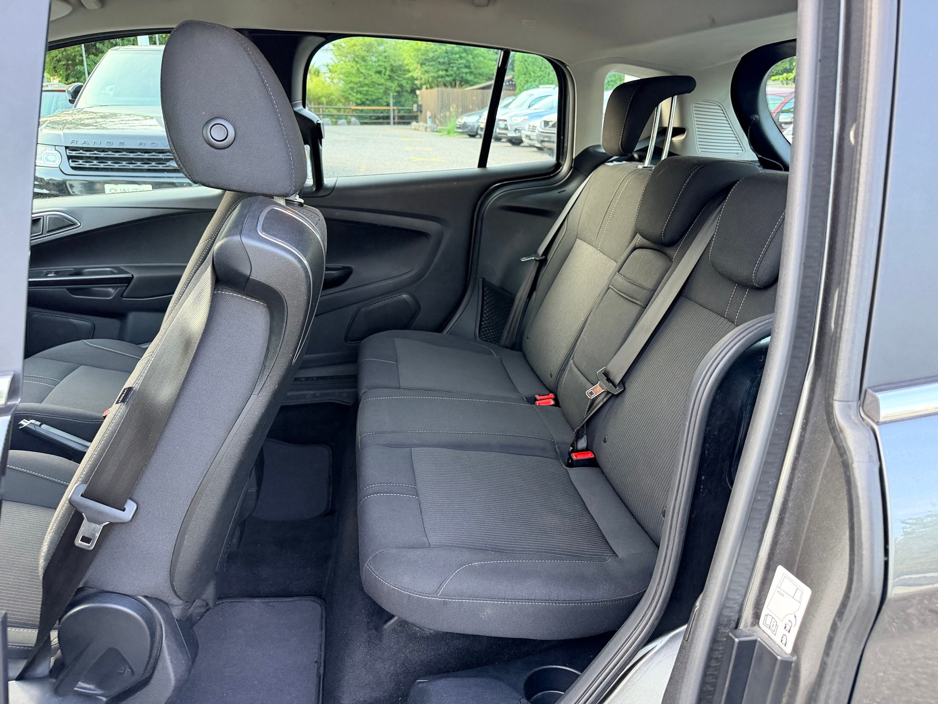 FORD B-Max 1.0 SCTi Titanium-image-17