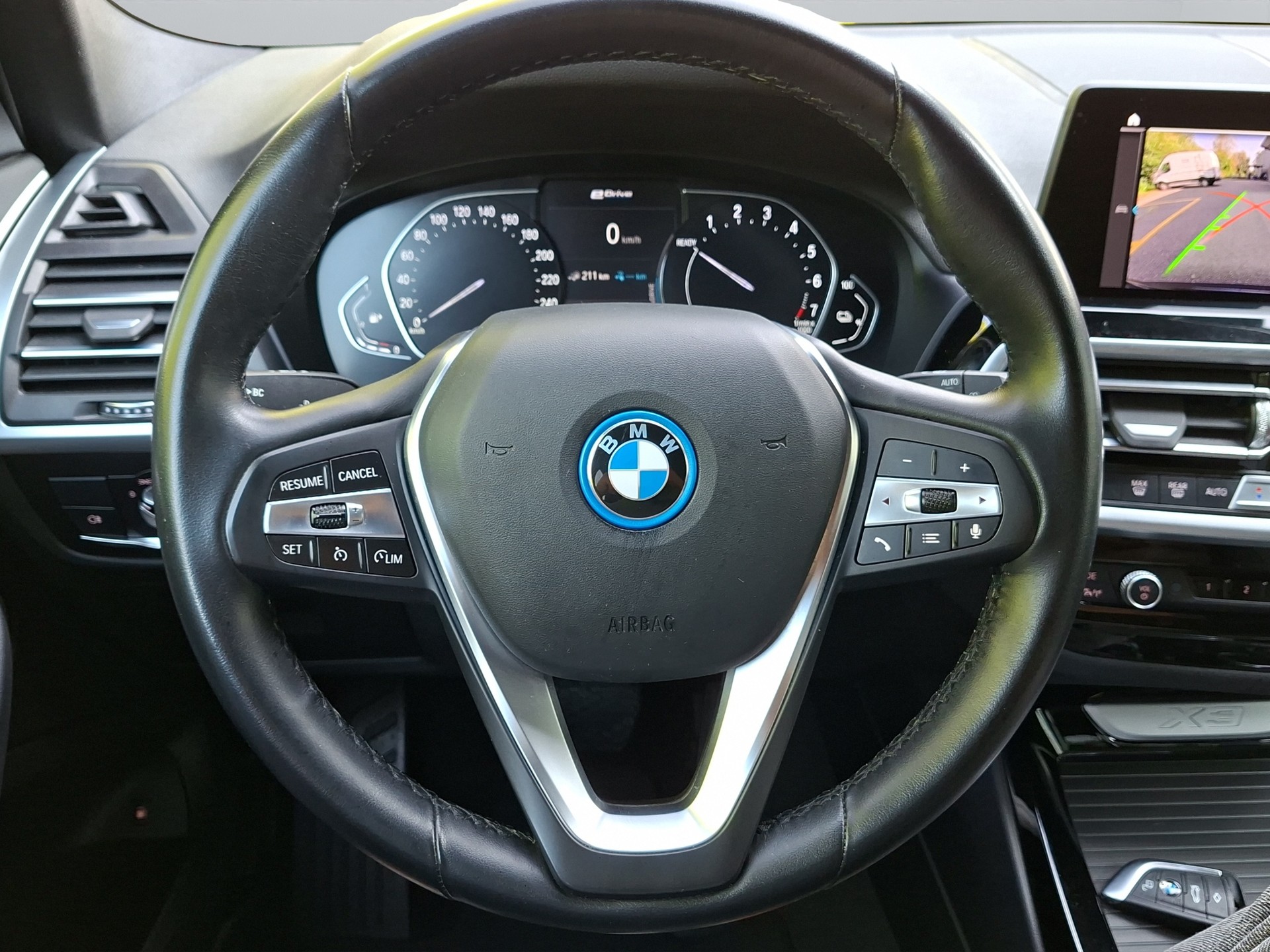 BMW X3 xDrive 30e-image-9