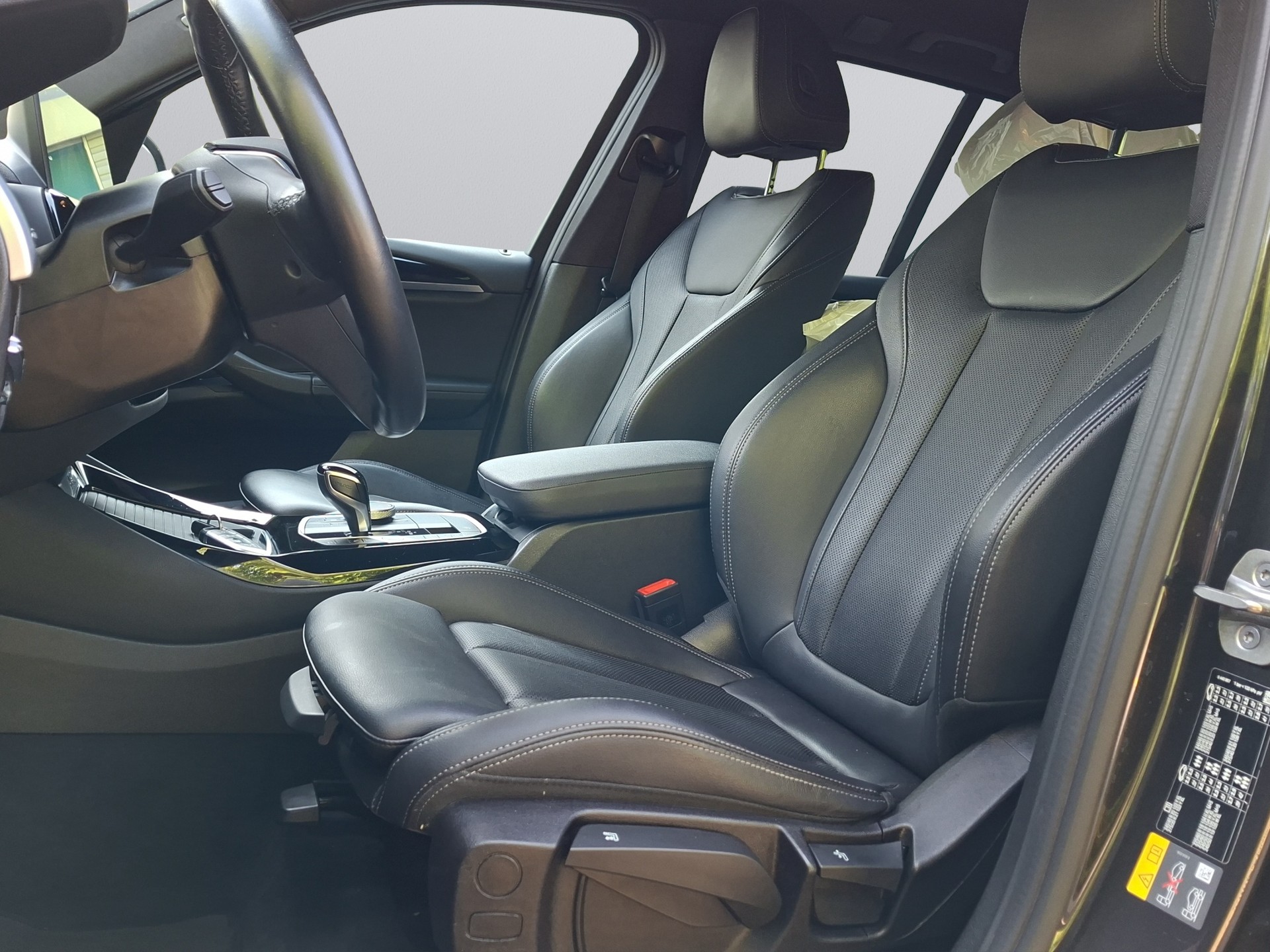 BMW X3 xDrive 30e-image-17