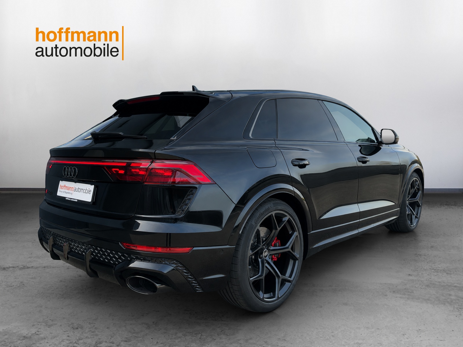 AUDI RSQ8 performance quattro-showroom-element-3