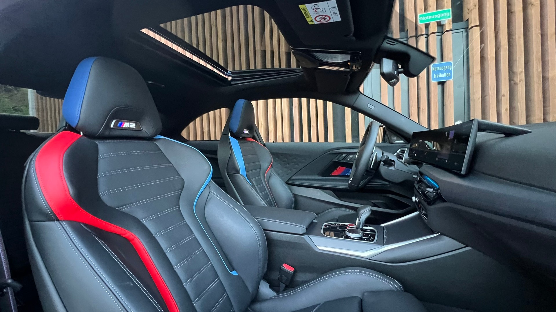 BMW M2 STEPTRONIC LSI CARBON l 480 PS-image-23