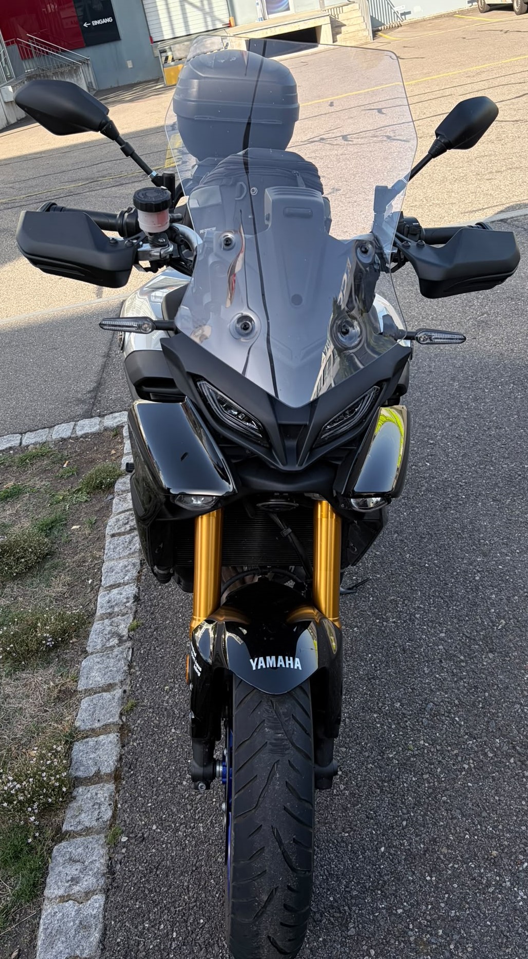 YAMAHA Tracer 9 GT-showroom-element-2