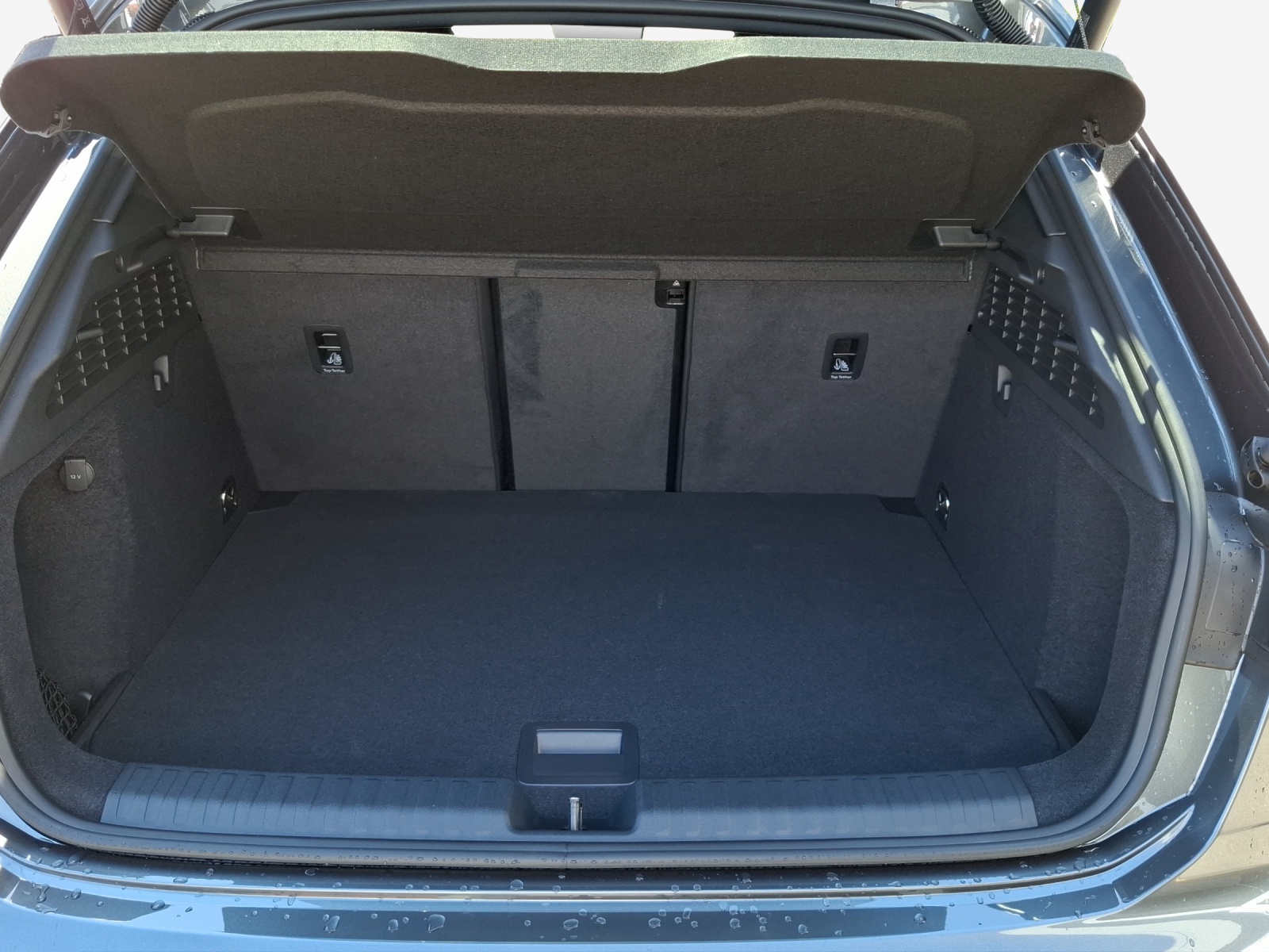 AUDI A3 Sportback TFSI 110 kW S line Attraction S tronic-image-8