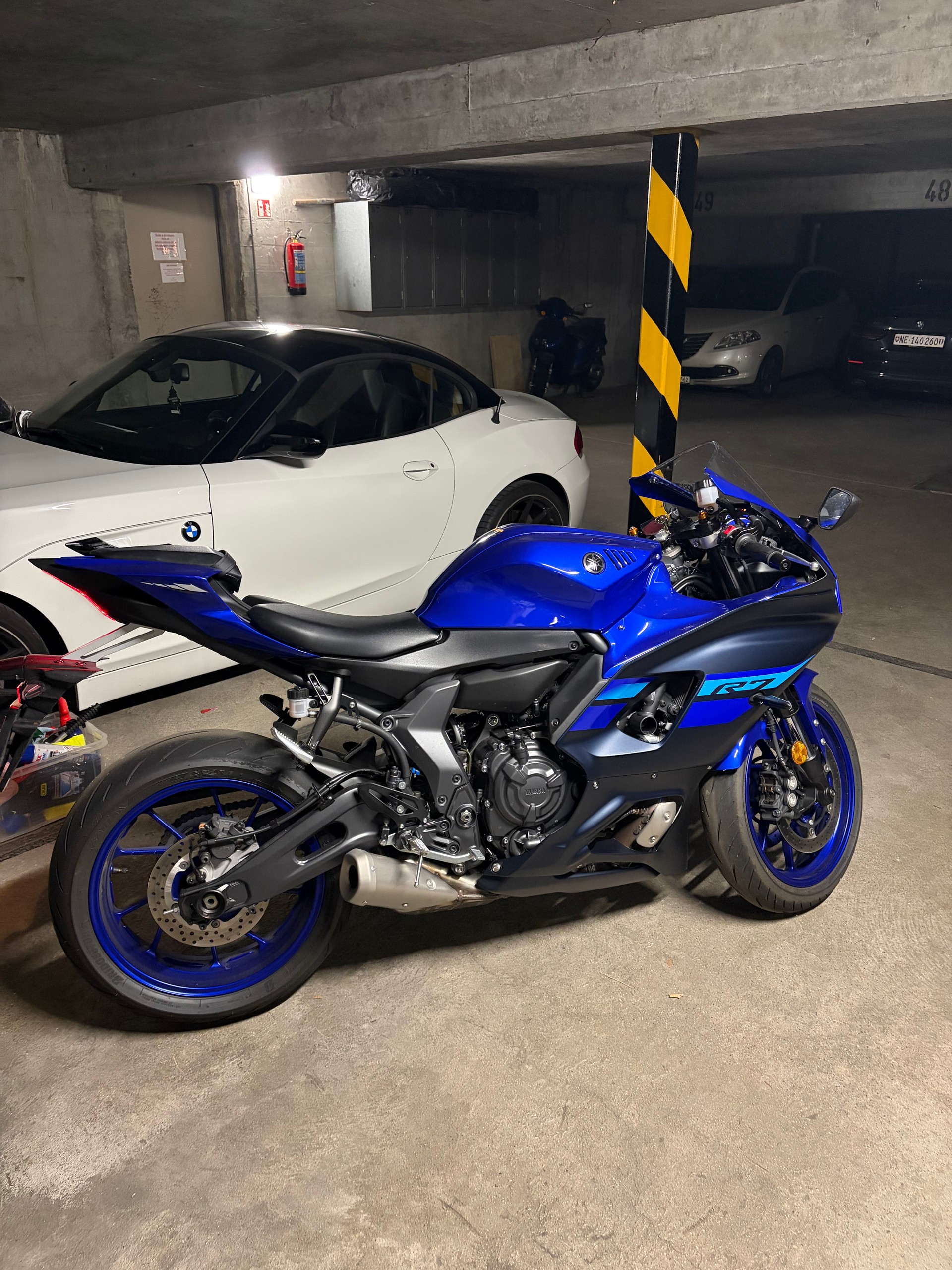 YAMAHA YZF-R7 (35kW)-image-1
