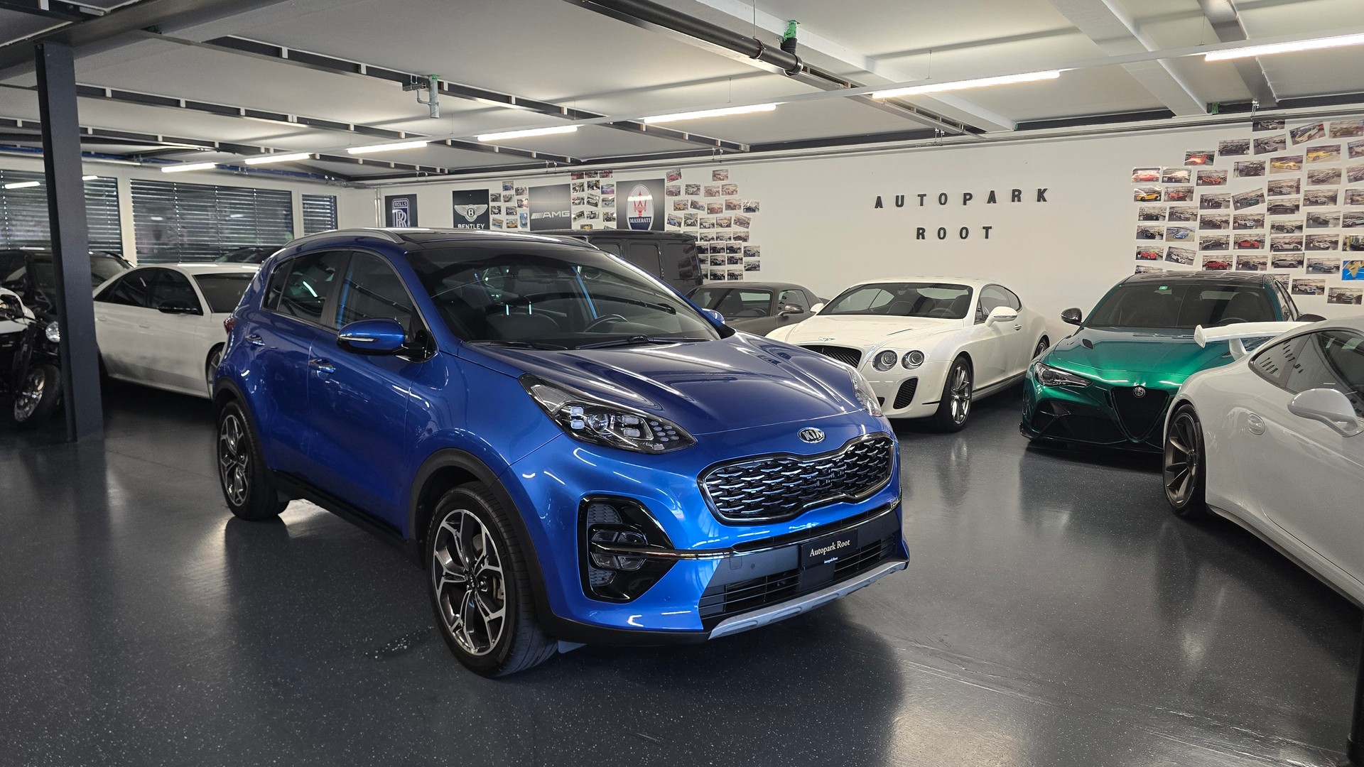KIA Sportage 1.6CRDi Mild Hybrid GT-Line 4WD DCT-showroom-element-1