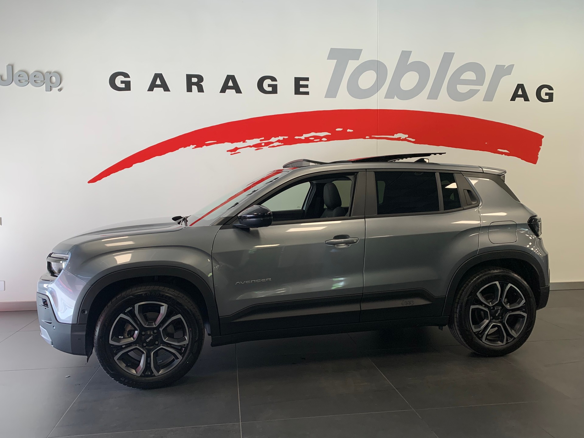 JEEP Avenger 54kWh Summit Sky-image-5