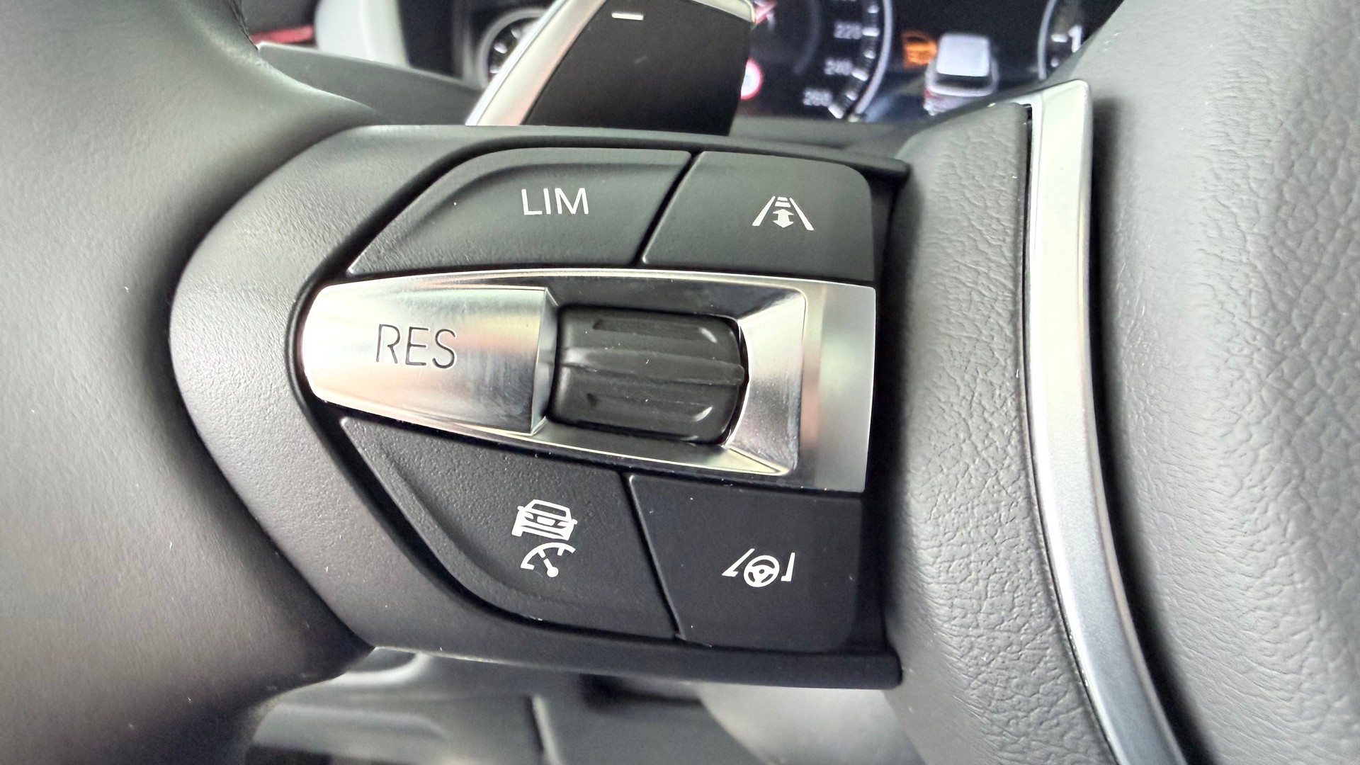 BMW X5 30d xDrive SAG-image-15