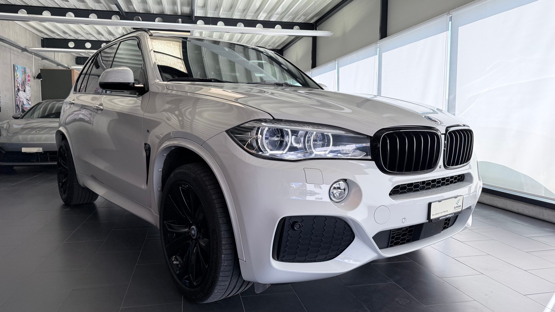 BMW X5 30d xDrive SAG-showroom-element-2