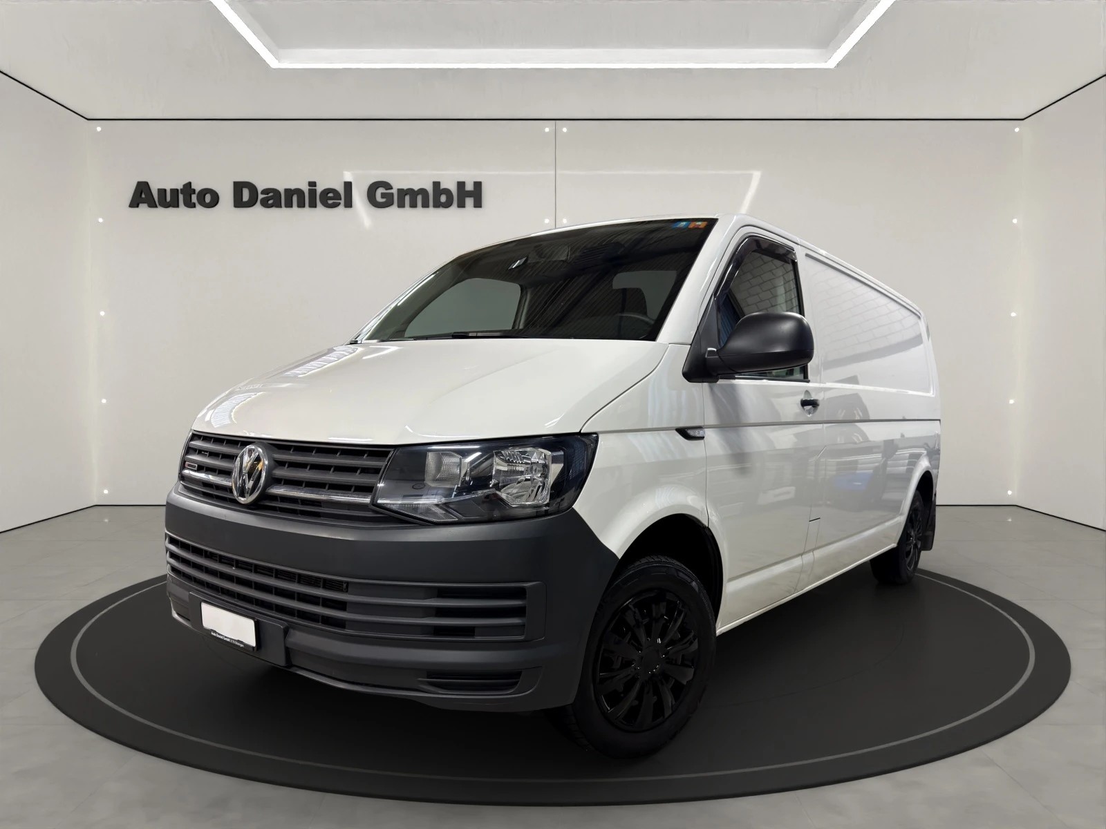 VW T6 2.0 TDI 4Motion Lang Version ( Mit AHK / Sortimo Regale )