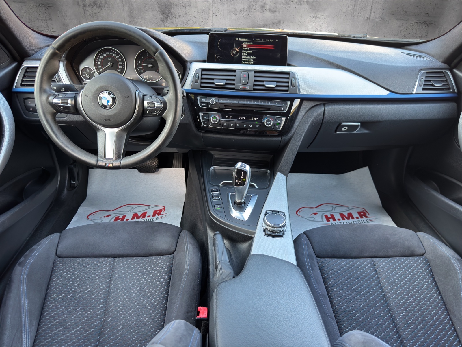 BMW 340i xDrive Touring M Sport Steptronic-image-9