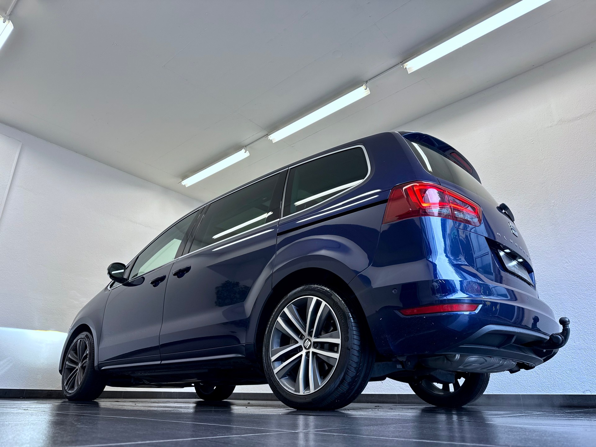 SEAT Alhambra 1.4 TSI FR Line DSG-image-10