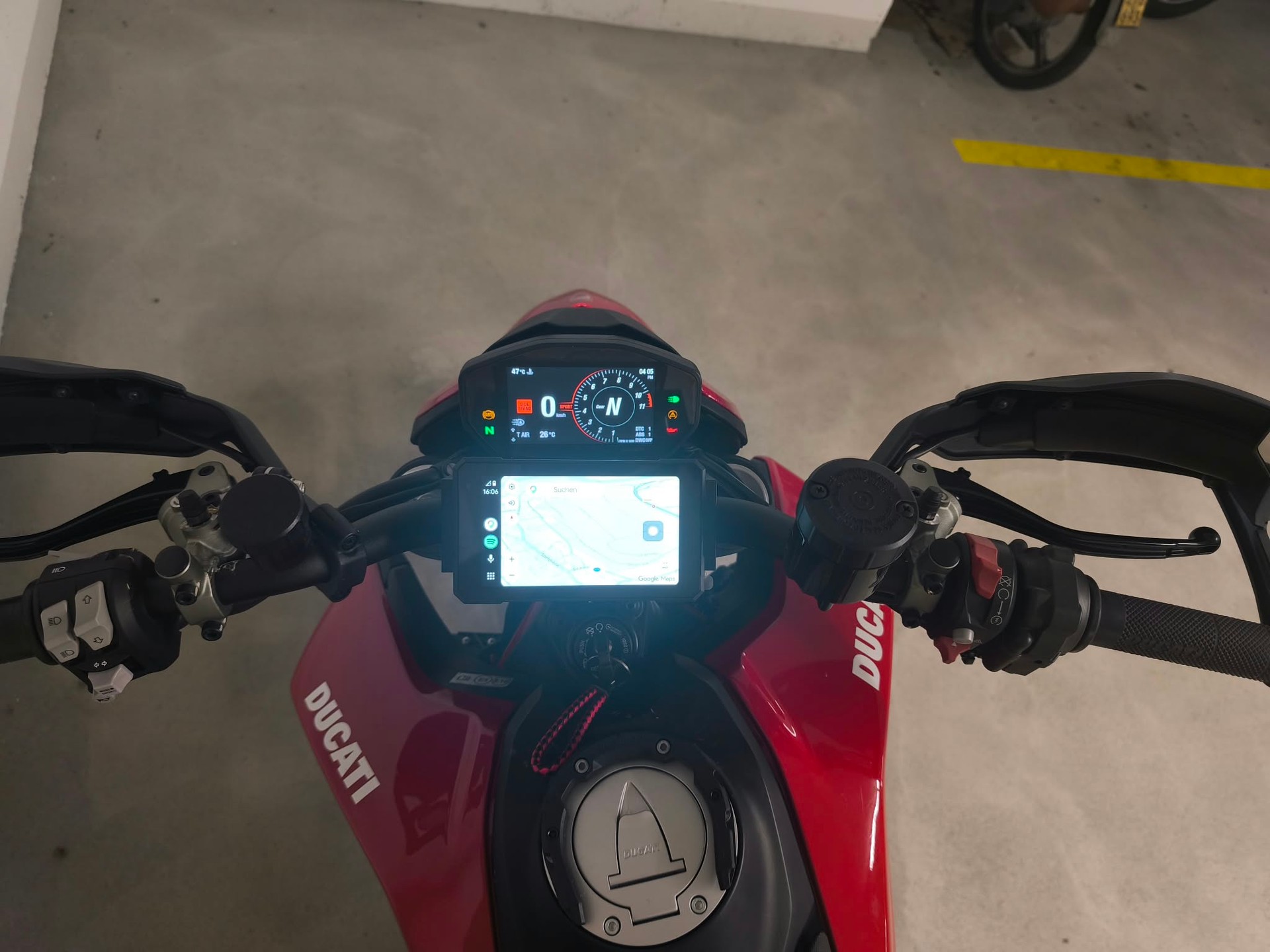 DUCATI Hypermotard 950-image-5