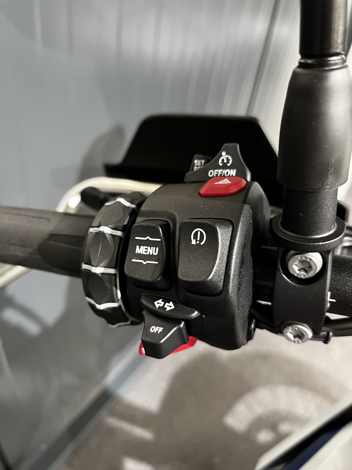 BMW F 900 GS Trophy-image-3
