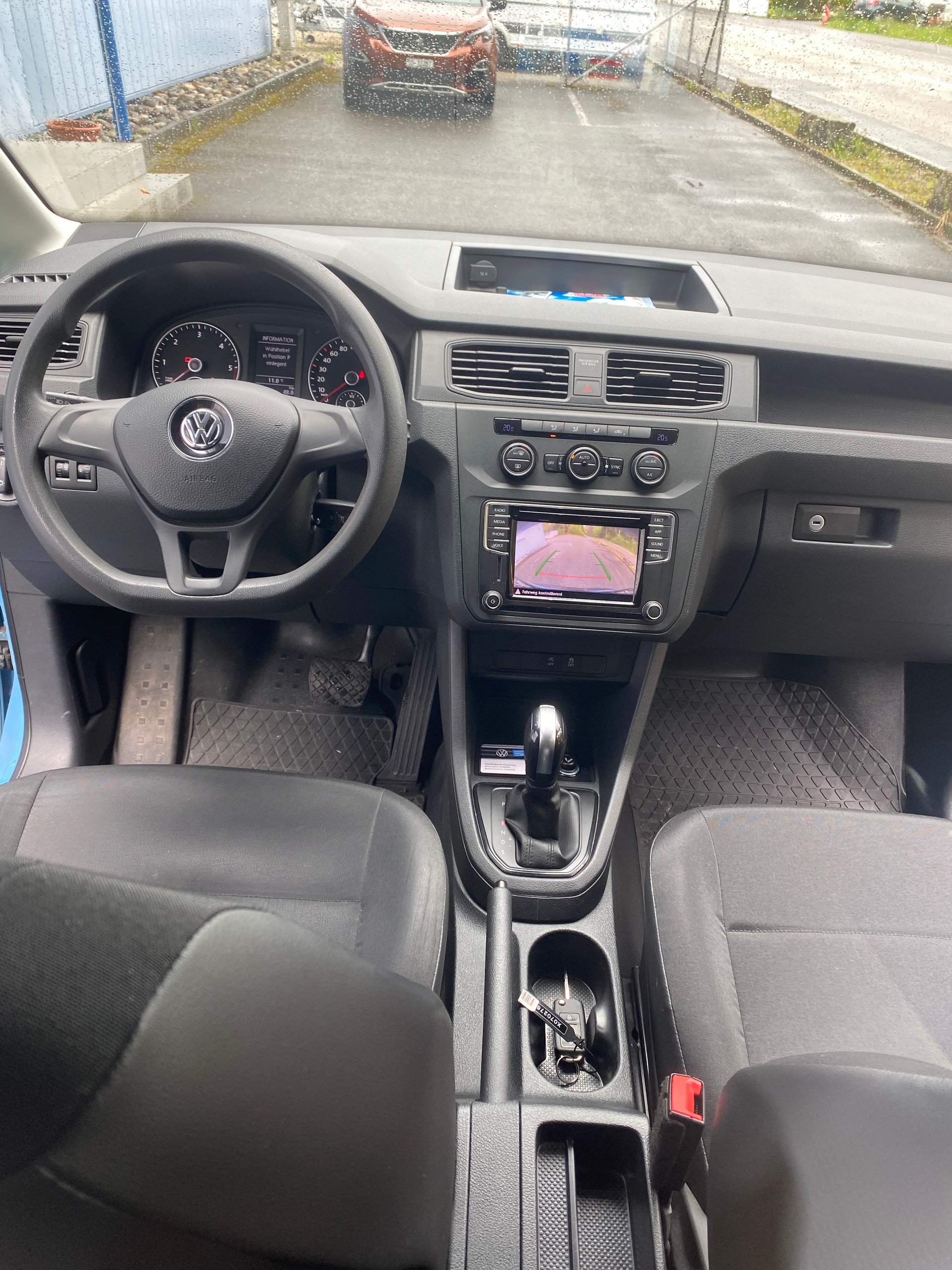VW Caddy Maxi 2.0TDI 4Mot. BlueMotion Technology DSG-image-12