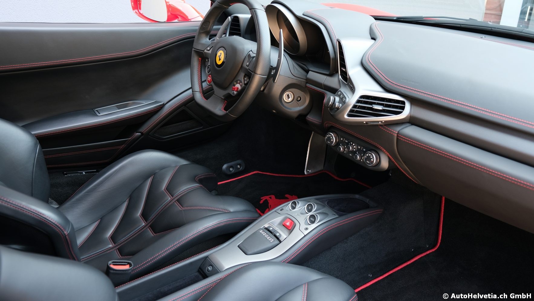 FERRARI 458 Italia 4.5 V8-image-9