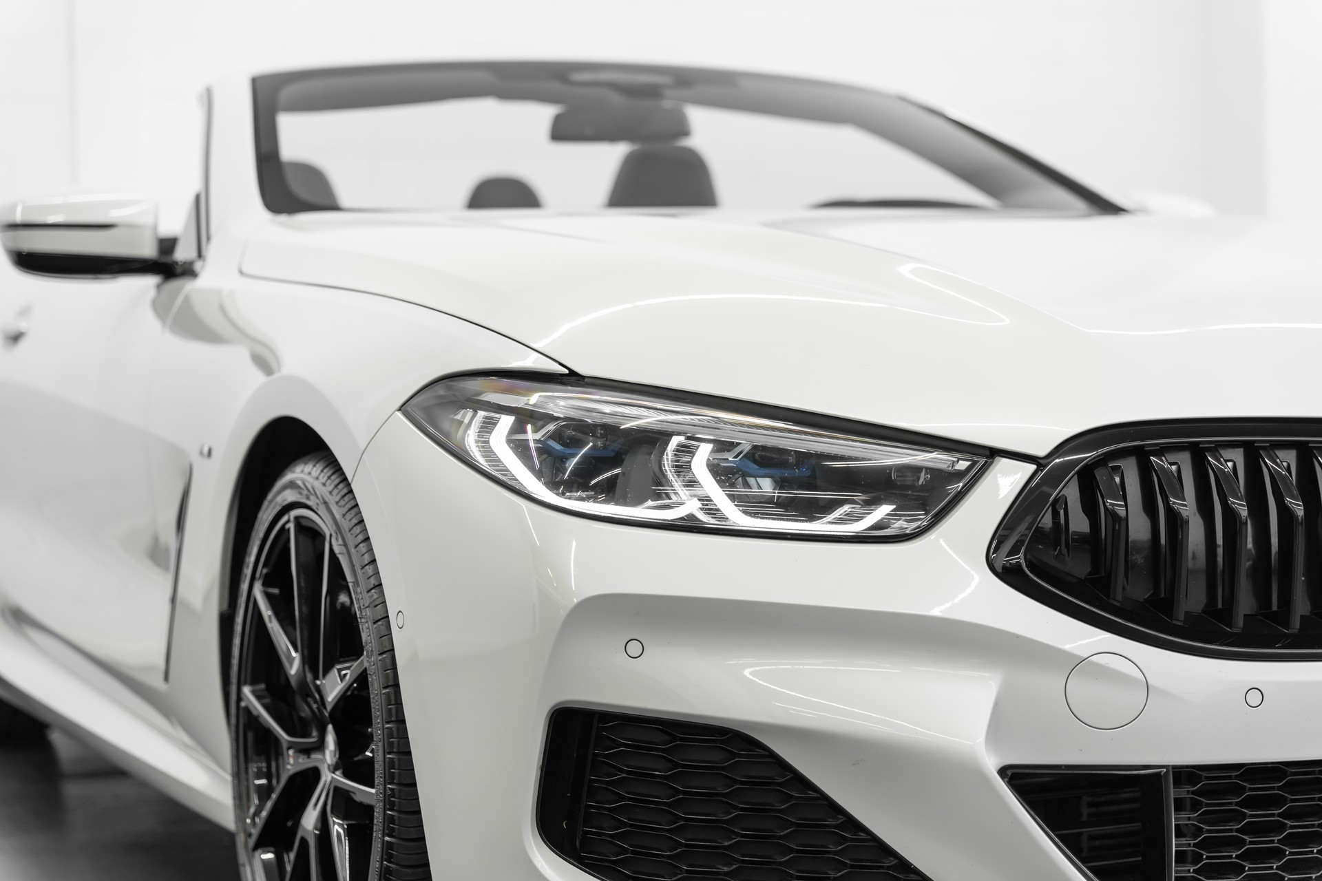 BMW 840d xDrive M Sport Steptronic-image-6
