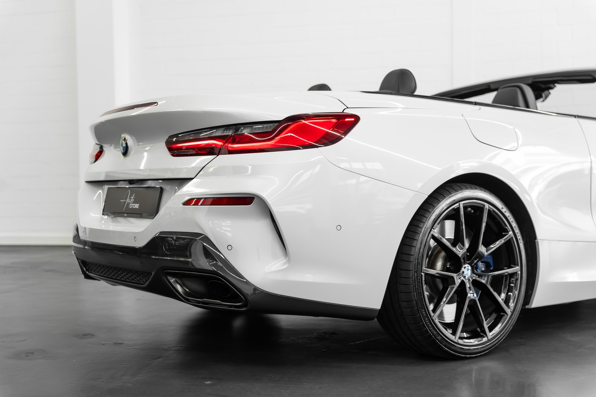 BMW 840d xDrive M Sport Steptronic-image-7