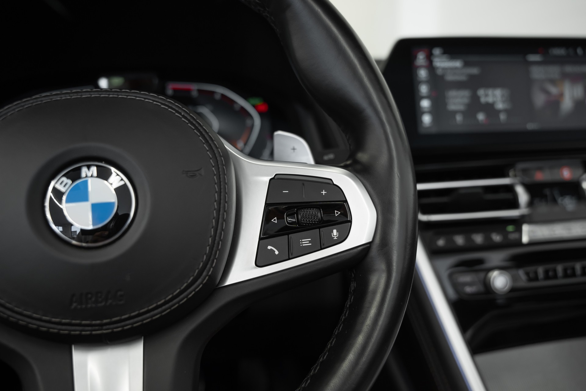 BMW 840d xDrive M Sport Steptronic-image-20