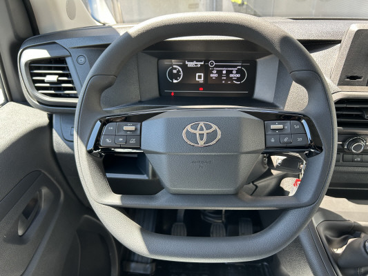 TOYOTA Proace 1.5D Panel M Activ-image-8