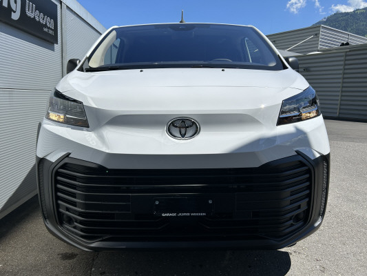 TOYOTA Proace 1.5D Panel M Activ-image-1