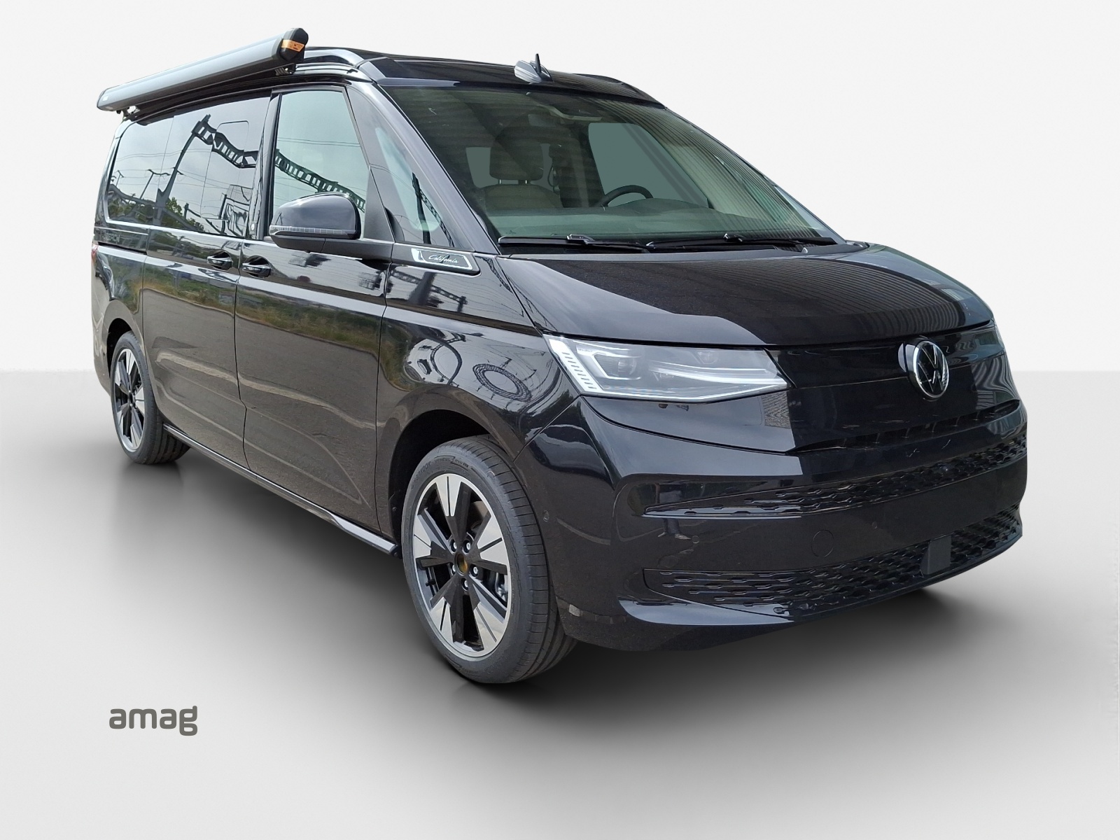 VW California 2.0 TSI Beach Tour-image-5