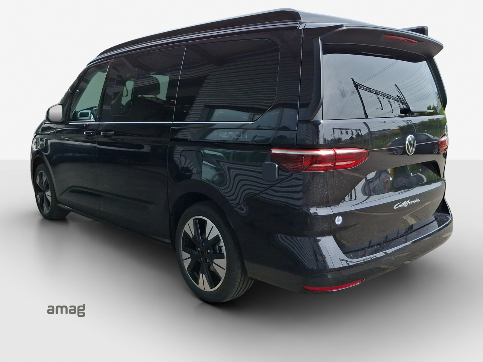 VW California 2.0 TSI Beach Tour-showroom-element-2