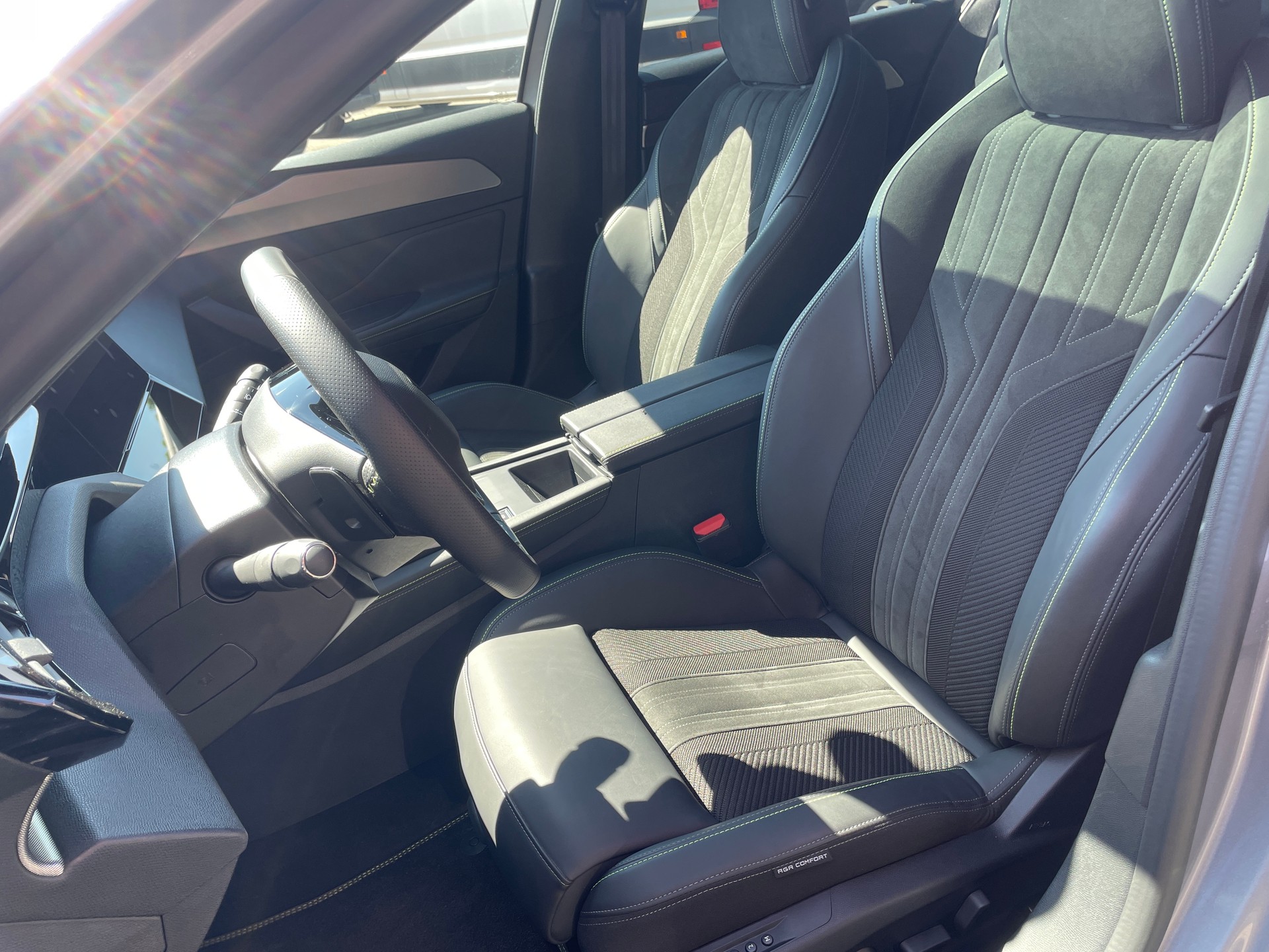 PEUGEOT 308 1.6 PHEV 225 GT-image-17