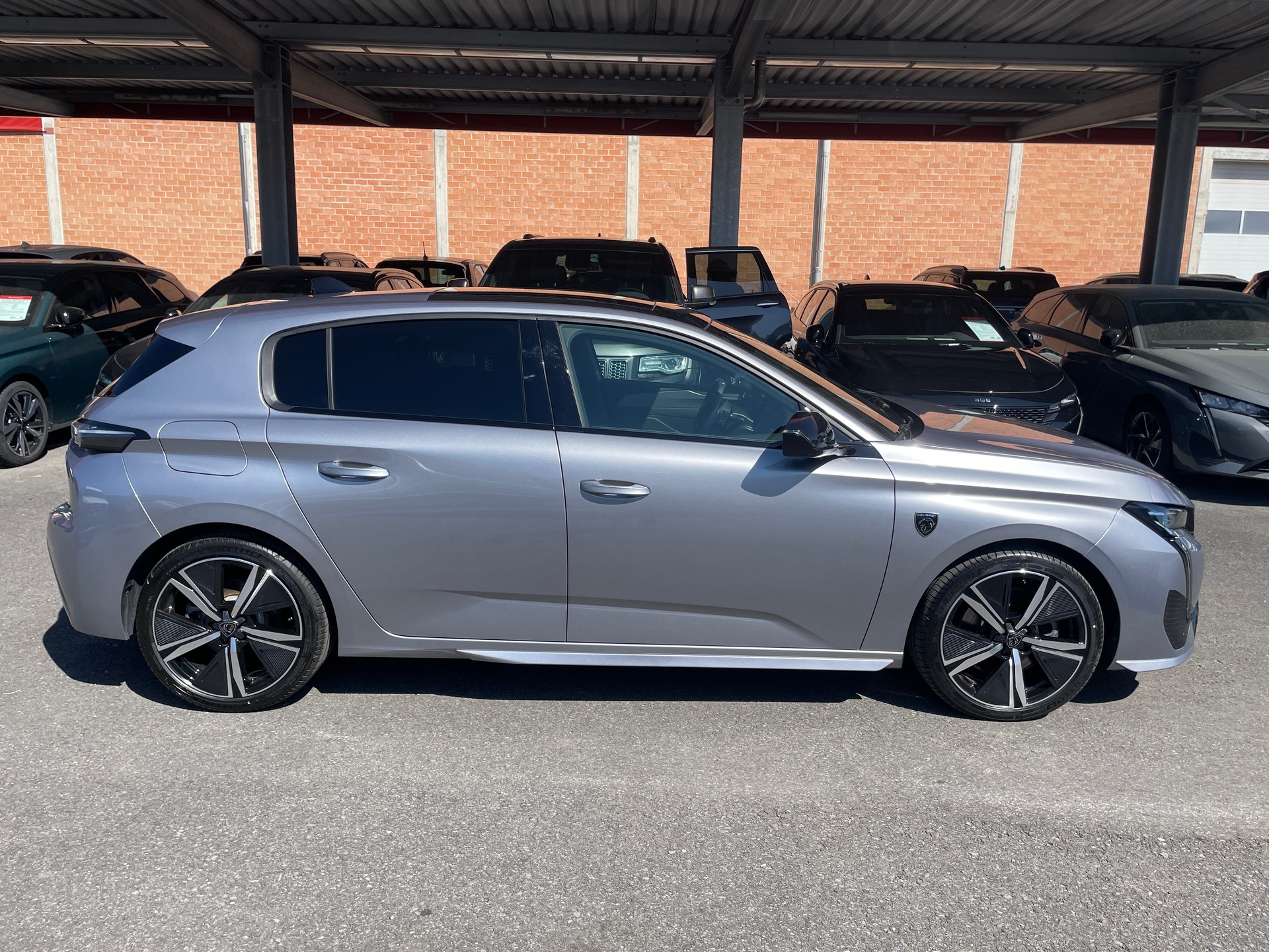 PEUGEOT 308 1.6 PHEV 225 GT-showroom-element-2