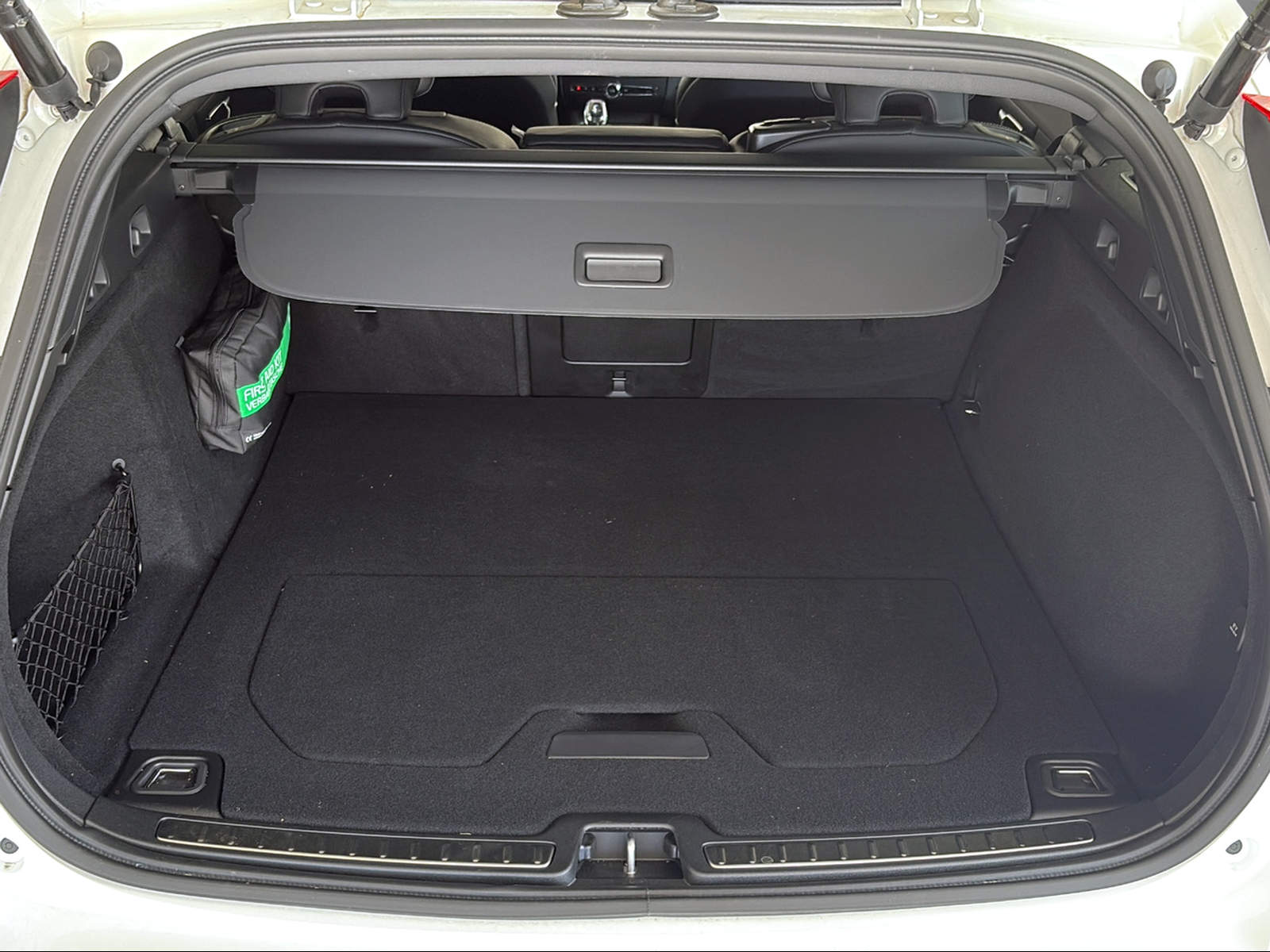 VOLVO V60 B4 Diesel Mild Hybrid Plus Dark Geartronic-image-6
