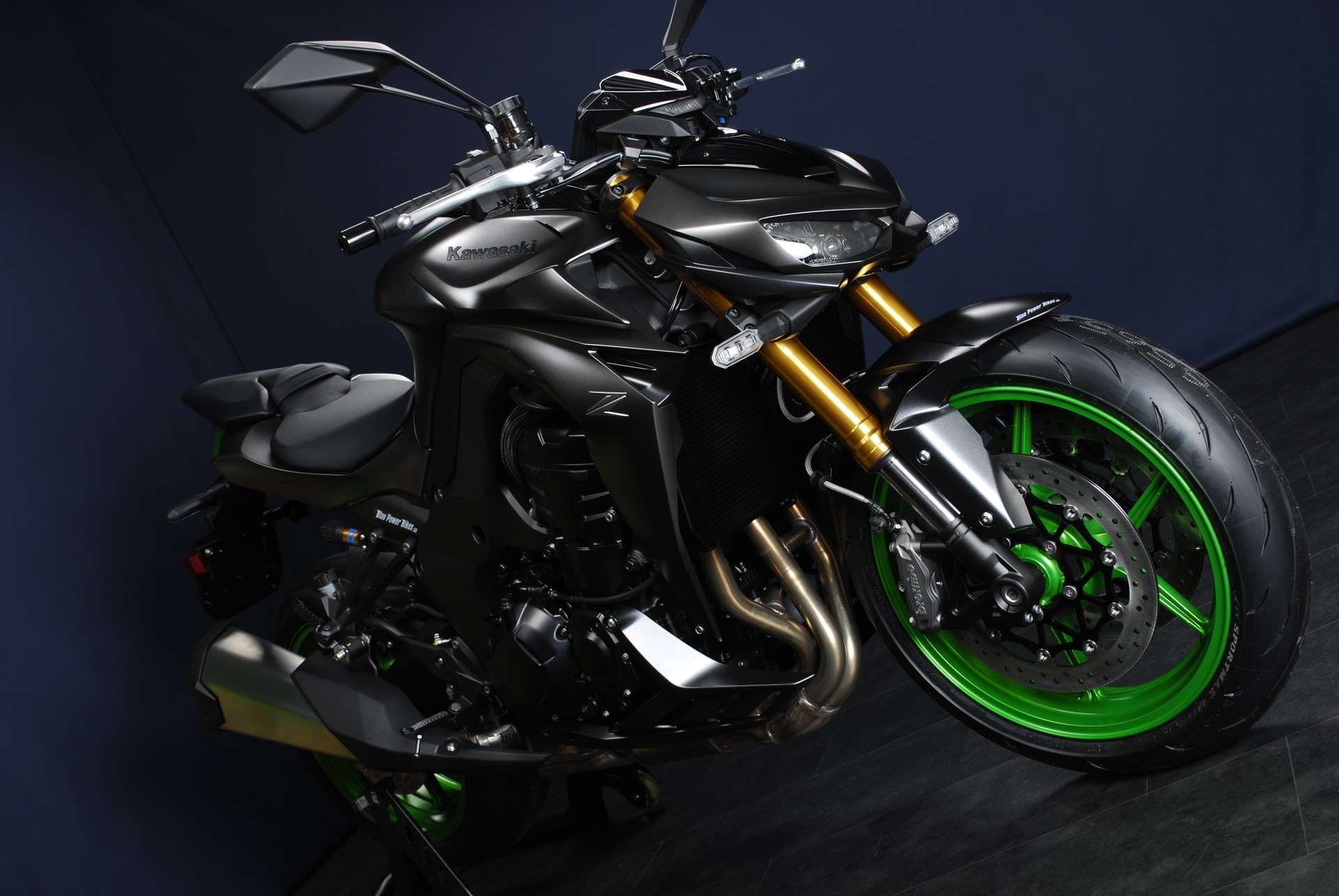 KAWASAKI Z 1100 SE MY26-image-3