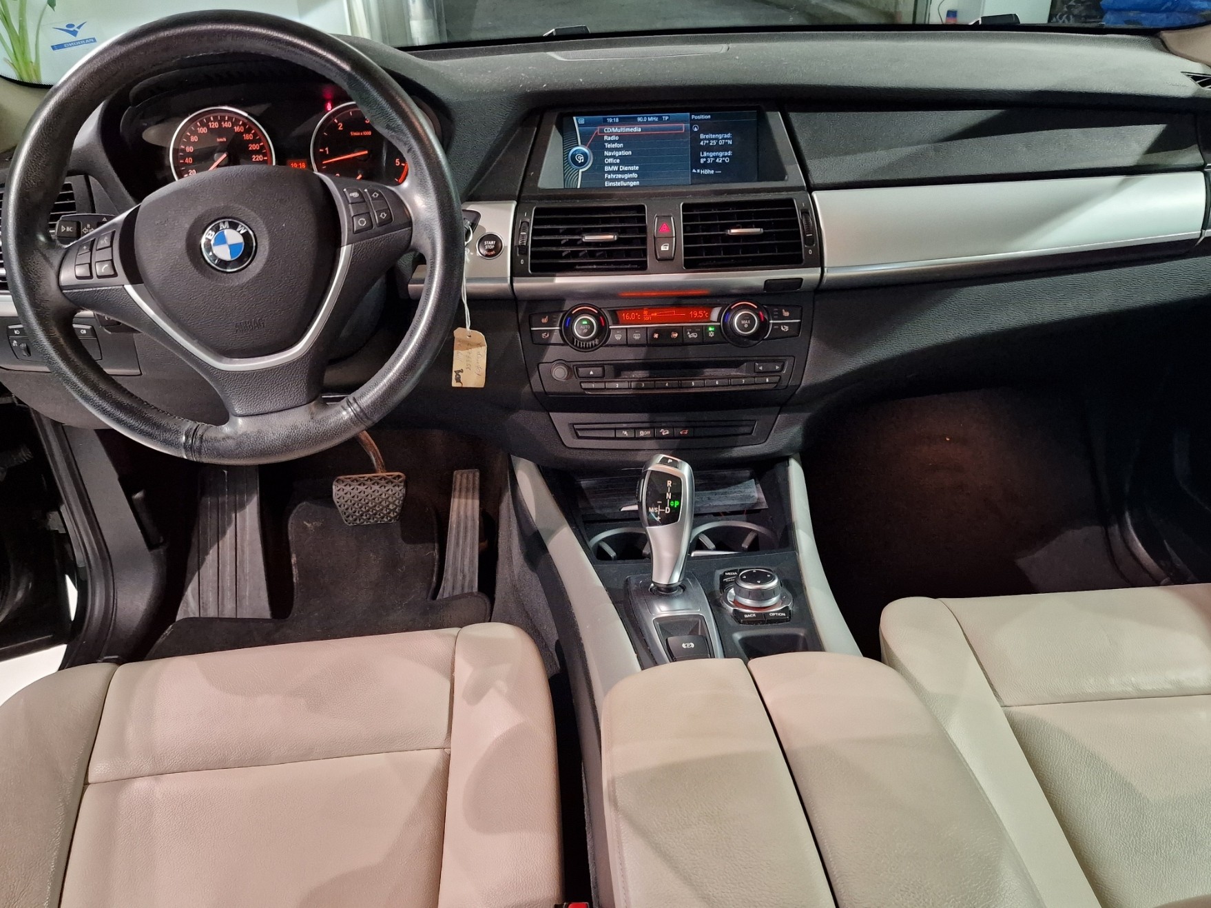 BMW X5 xDrive 40d Steptronic-image-8