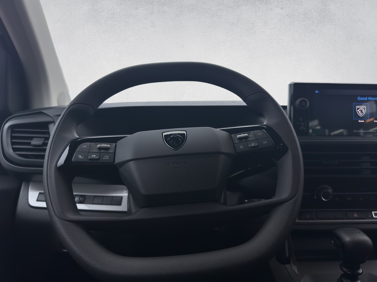 PEUGEOT Expert 2.0 BlueHDi 145 S&S Vertiefte Kabine Long-image-9