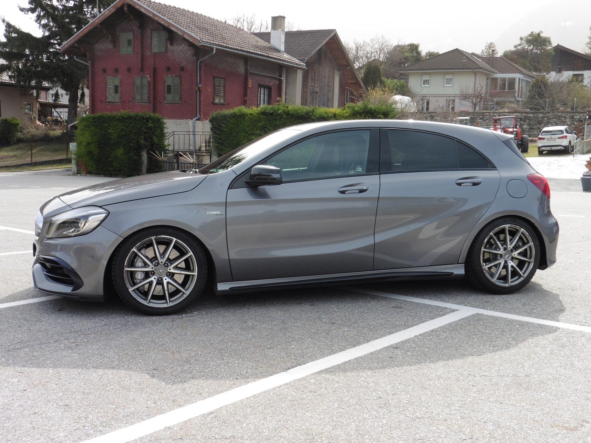 MERCEDES-BENZ A 45 AMG 4Matic Speedshift 7G-DCT-image-5