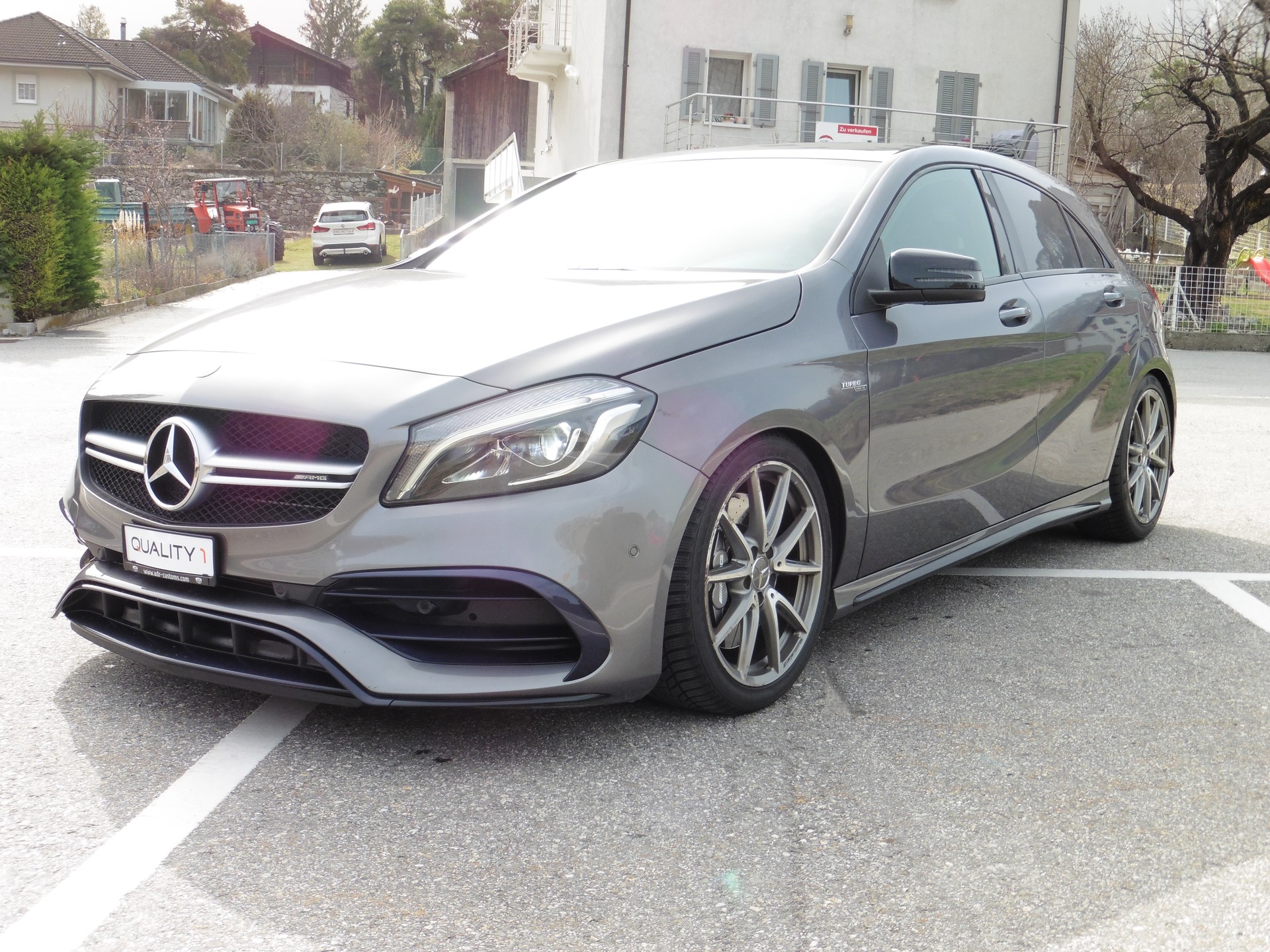 MERCEDES-BENZ A 45 AMG 4Matic Speedshift 7G-DCT-showroom-element-3