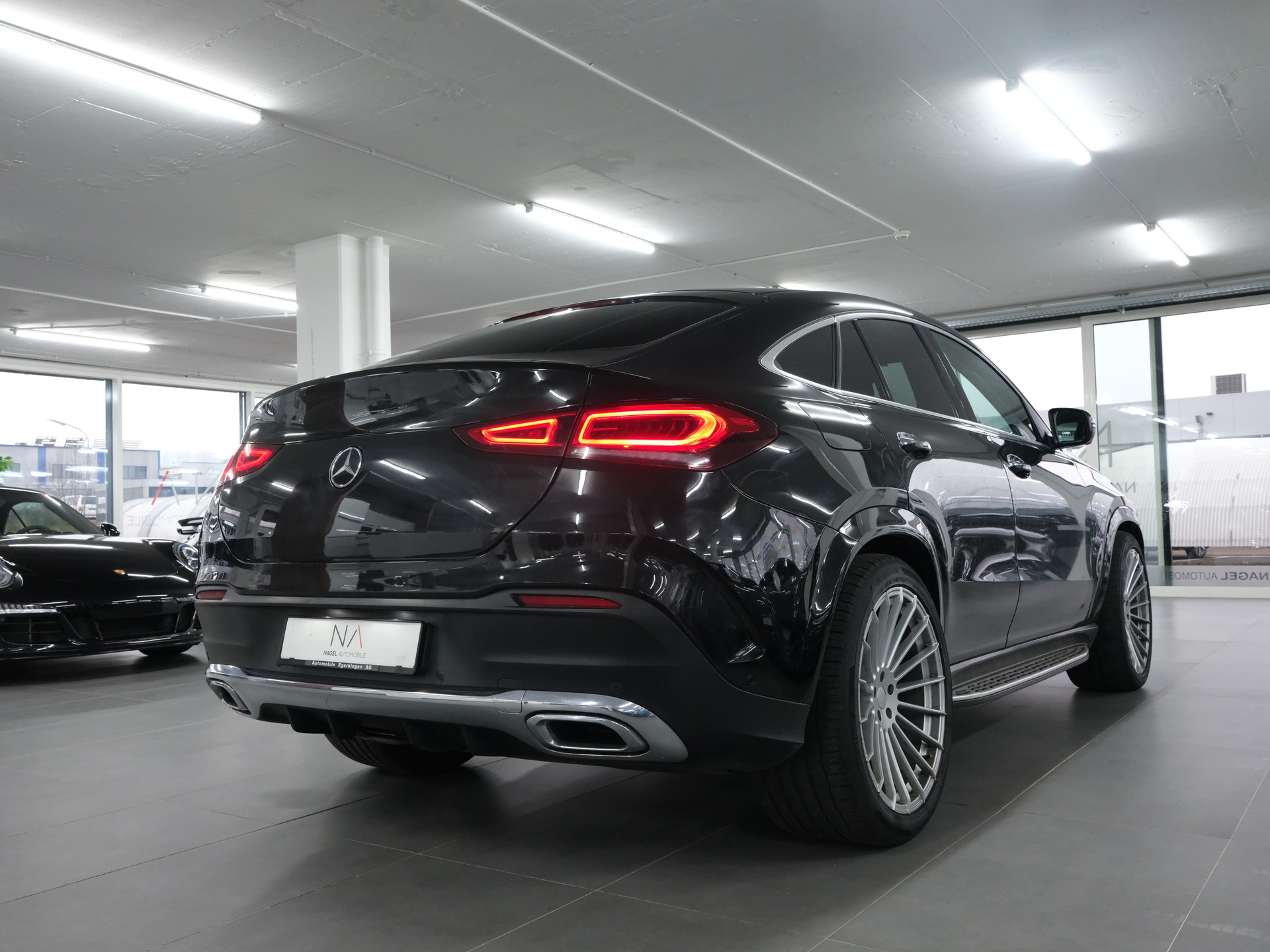 MERCEDES-BENZ GLE Coupé 400 d 4Matic 9G-Tronic-image-2