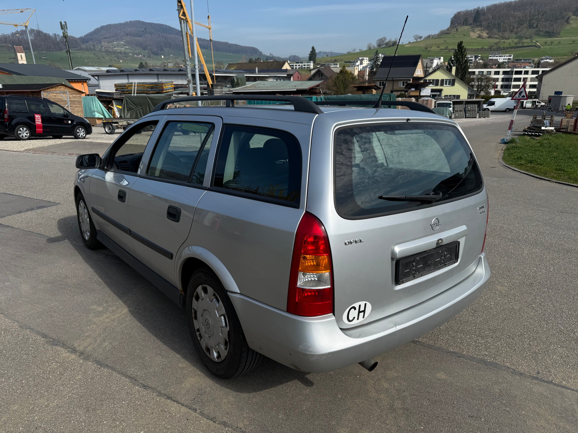 OPEL Astra Caravan 1.8i 16V Comfort-image-4