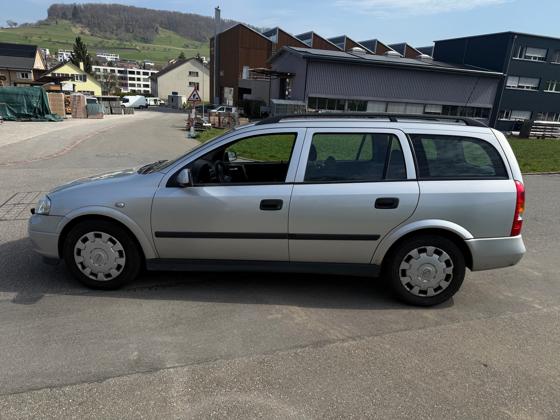 OPEL Astra Caravan 1.8i 16V Comfort-image-5