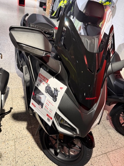 HONDA NSS 350 Smart Top Box-image-0