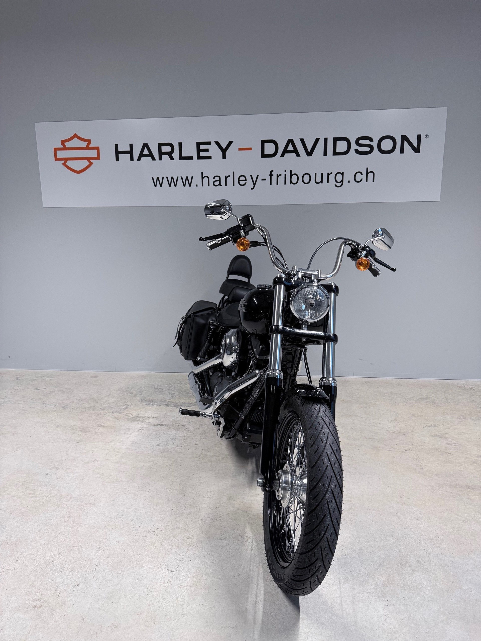 HARLEY-DAVIDSON FXDB Dyna Street Bob 103 ABS-image-2