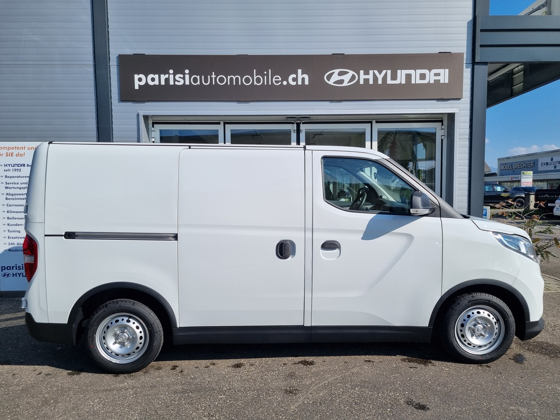 MAXUS eDELIVER 3 Kastenaufbau L1H1 50kWh-image-3