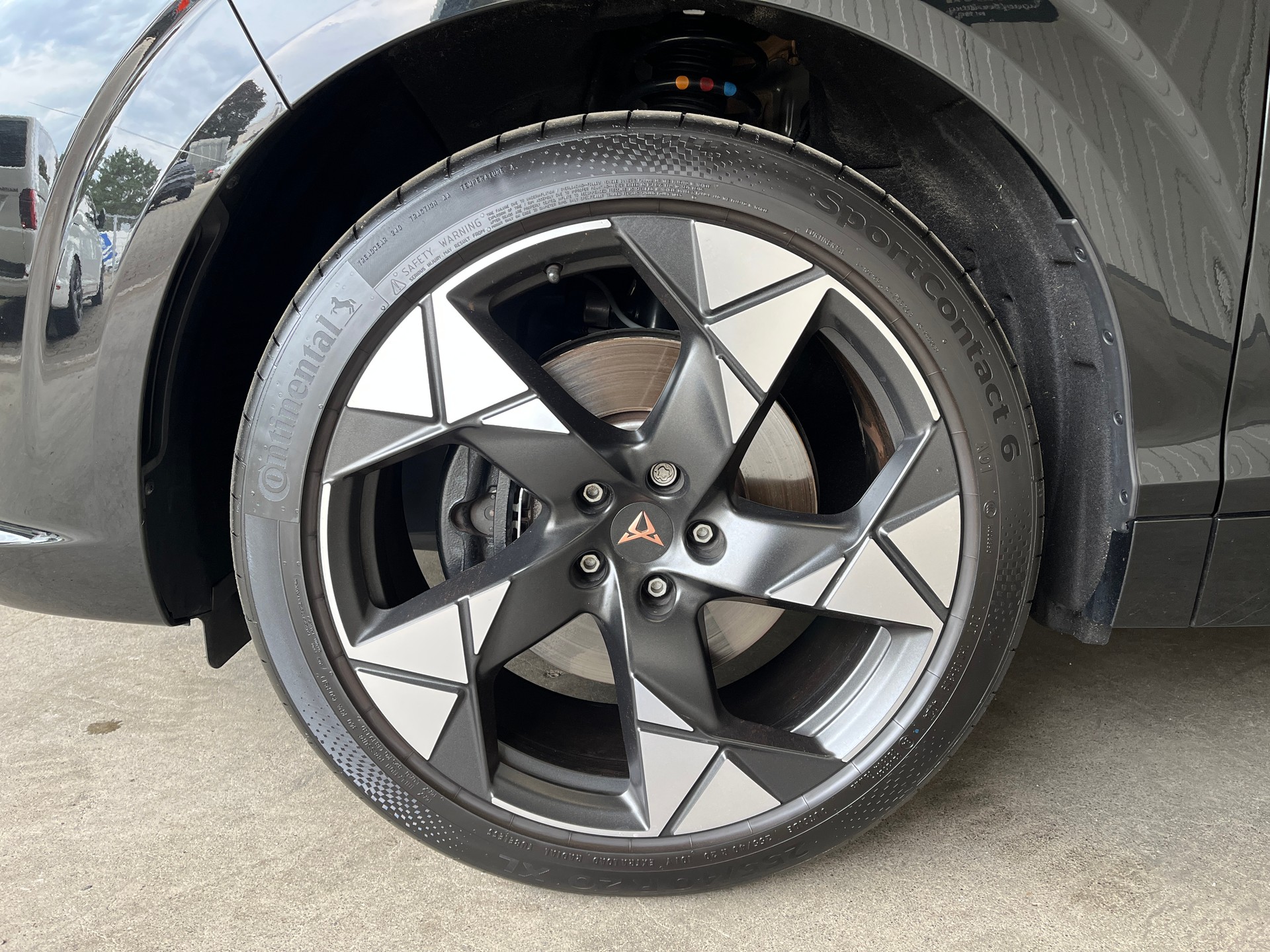 CUPRA Terramar 2.0 TSI DSG 4Drive VZ-showroom-element-1