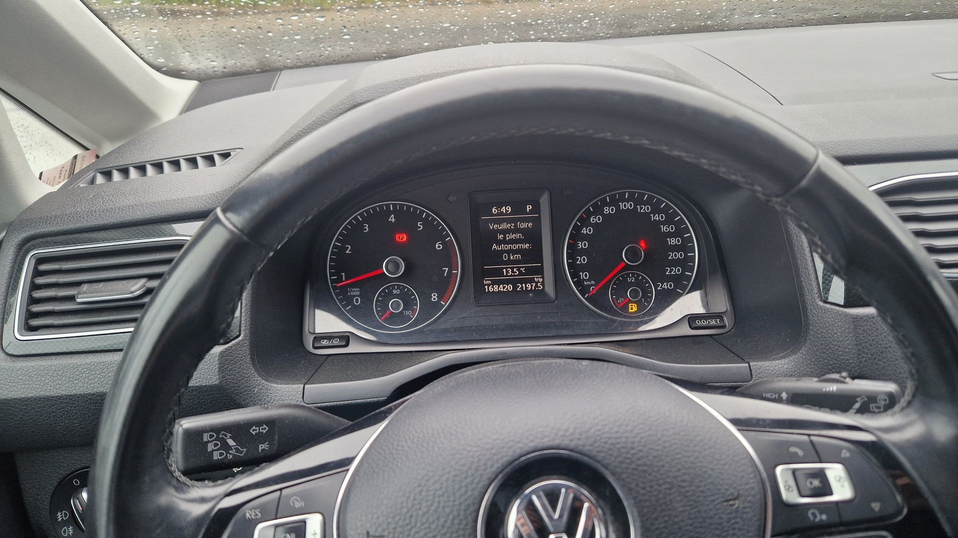 VW Caddy 1.4 TSI Highline DSG-image-11