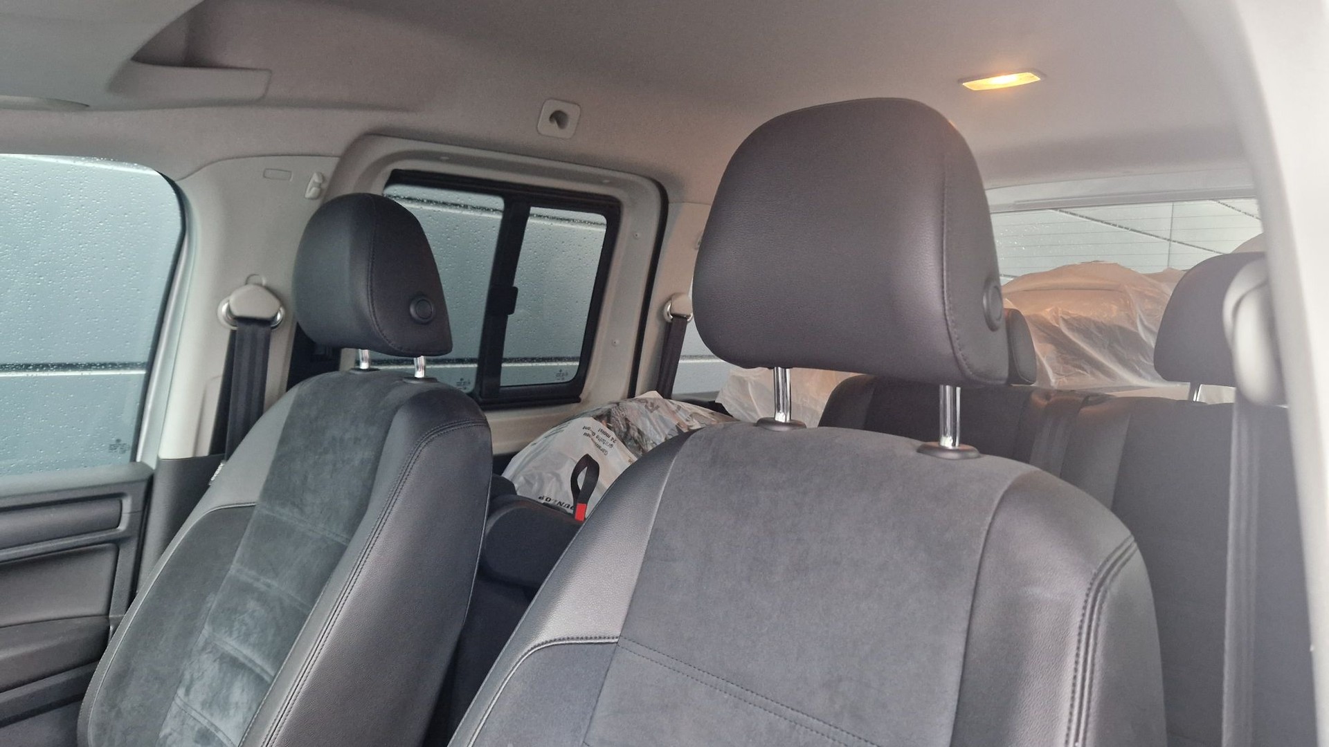 VW Caddy 1.4 TSI Highline DSG-image-4
